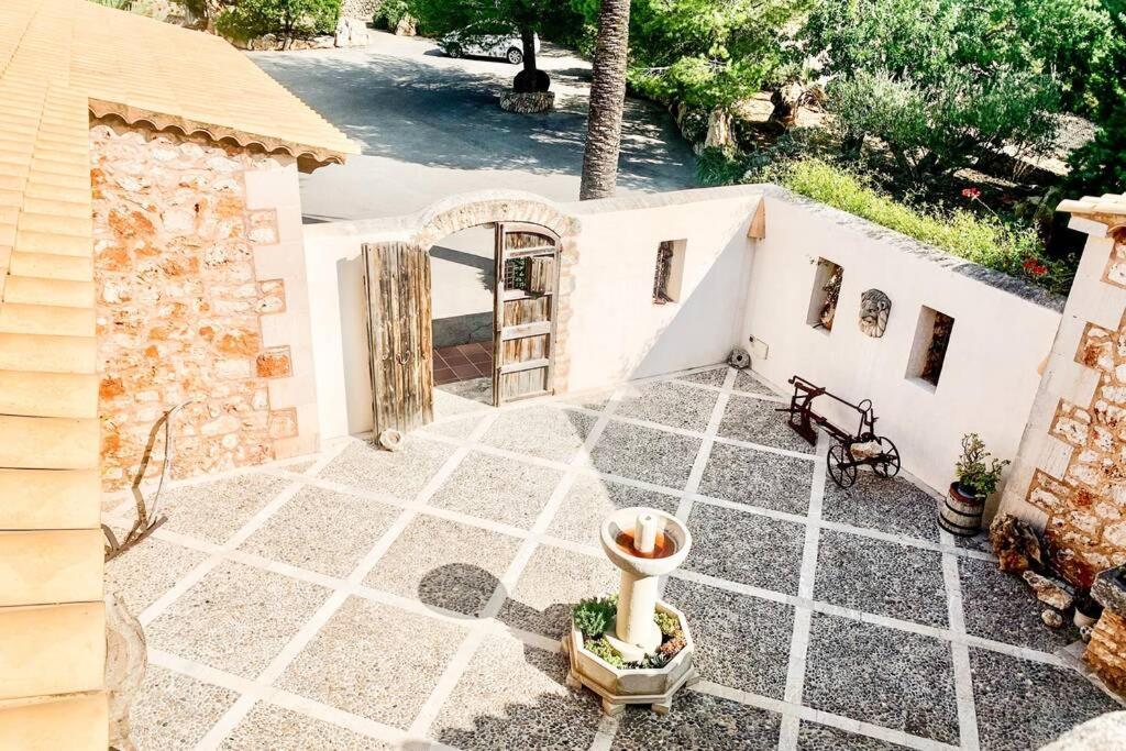 Es Castell De Ca N'Alou De Ses Cases Noves S'Horta ภายนอก รูปภาพ